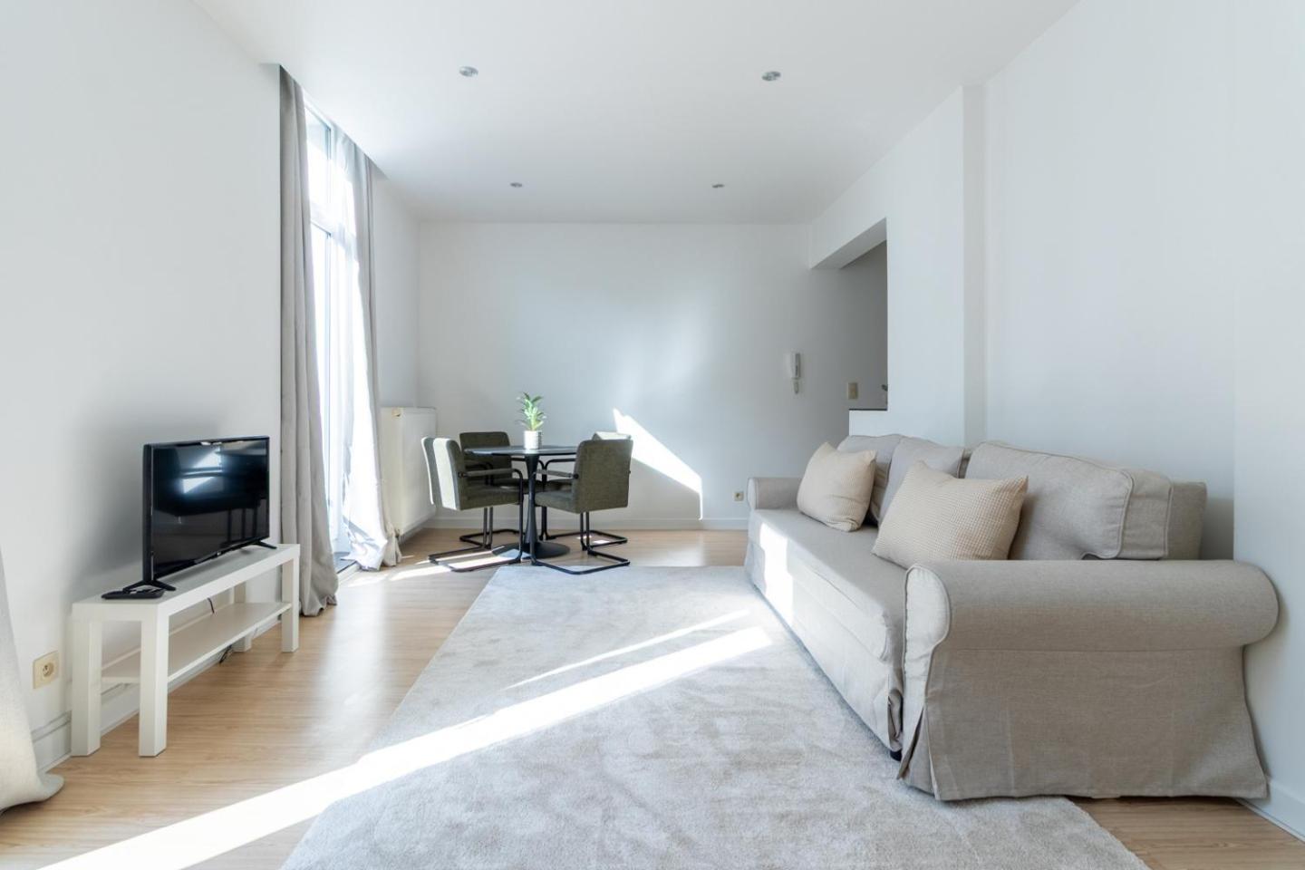 Bright, Spacious Apartments & Perfectly Located In The Heart Of Гент Экстерьер фото
