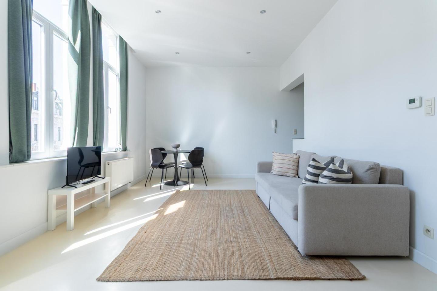 Bright, Spacious Apartments & Perfectly Located In The Heart Of Гент Экстерьер фото